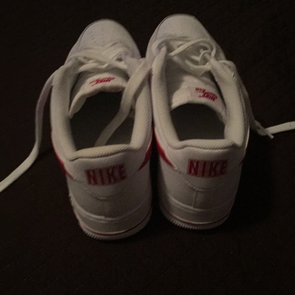 Shoes - Picture 3 of 9